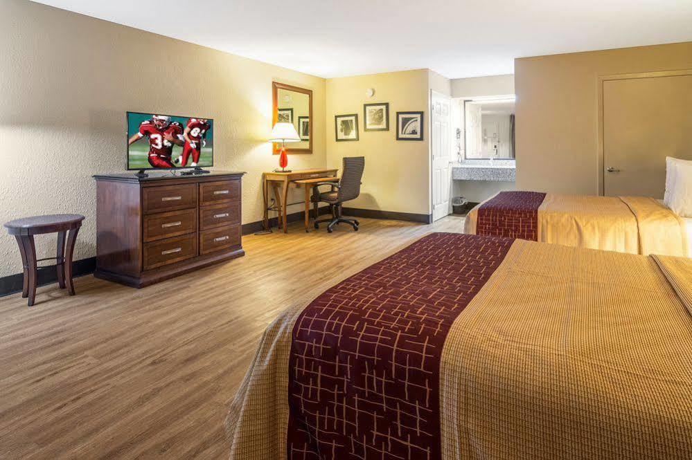 Red Roof Inn Gulf Shores Zewnętrze zdjęcie